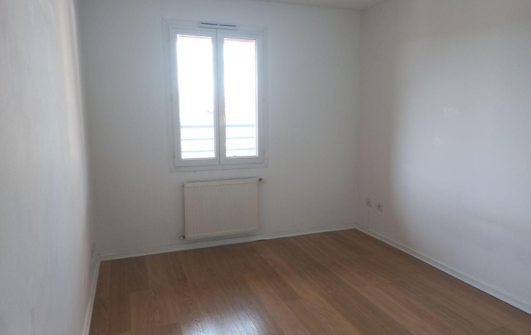 Annonces LATOURDESALVAGNY : Apartment | SAINT-PIERRE-LA-PALUD (69210) | 73 m2 | 860 € 