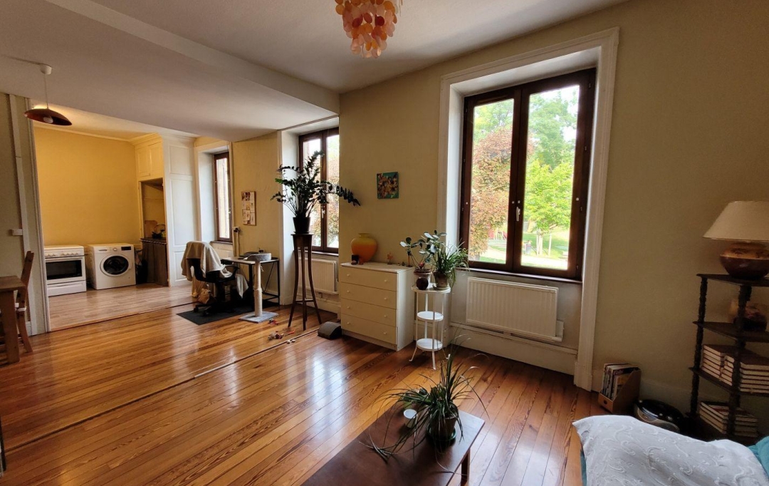 Annonces LATOURDESALVAGNY : Apartment | L'ARBRESLE (69210) | 83 m2 | 187 000 € 