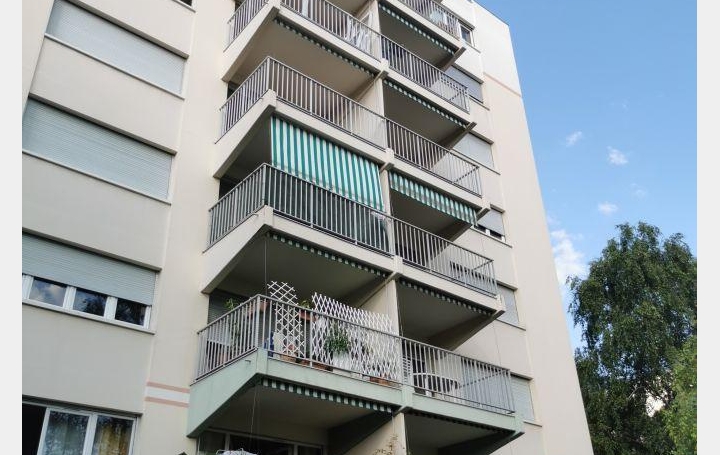  Annonces LATOURDESALVAGNY Apartment | SAINTE-FOY-LES-LYON (69110) | 61 m2 | 189 000 € 
